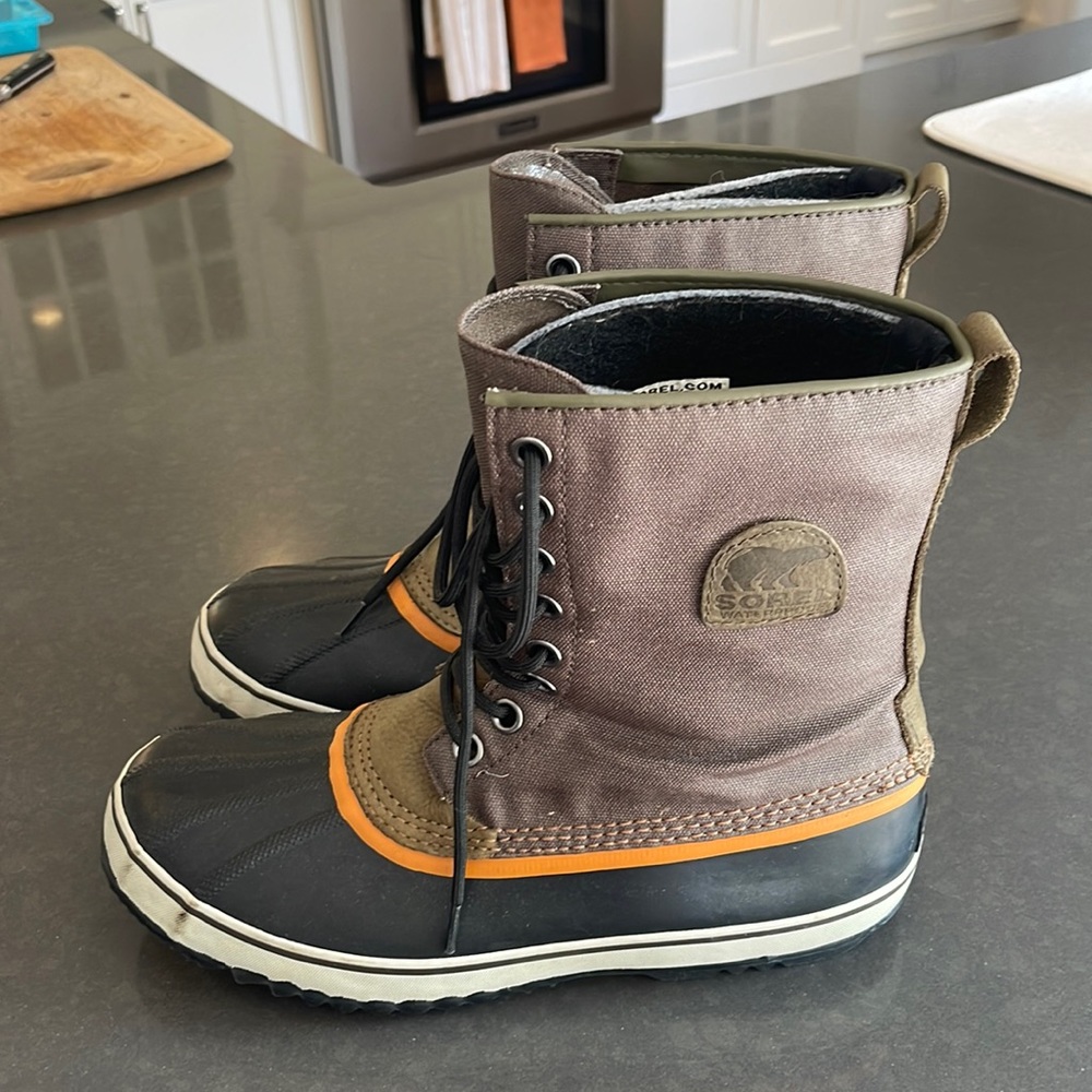Sorel 1964 Premium T CVS Boot (Men's) Barely used, discontinued style
